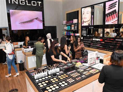 inglot cosmetics founder.